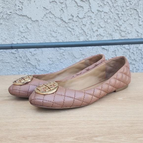 Tory Burch Tan Tory Benton 2 Quilted Ballet Flats in Nappa Leather Size 7.5 - Picture 1 of 13